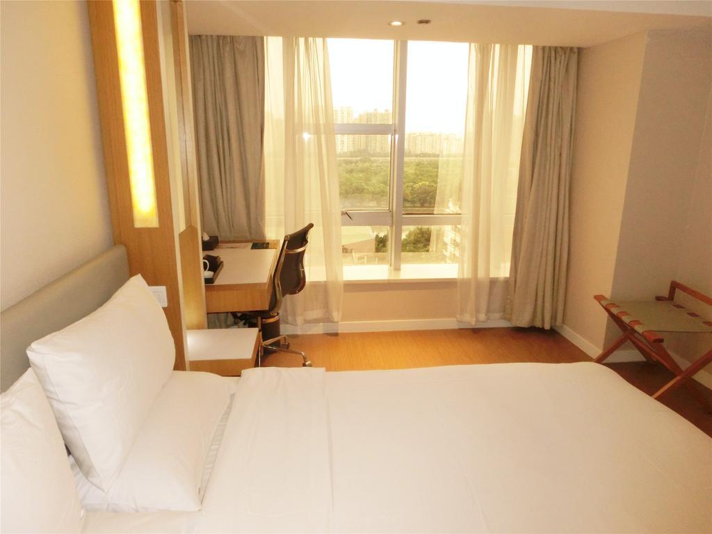 Ji Hotel Guangzhou Zhujiang New Town Room photo